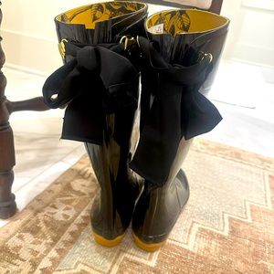 Joules Rain boots - size 7- ribbon tie back